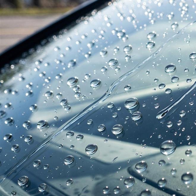 Hydrophobic automotive glass coating